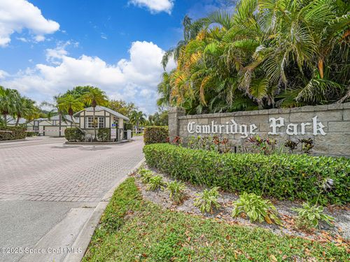 7920 Ascot Pl, Vero Beach, FL, 32966-5117 | Card Image