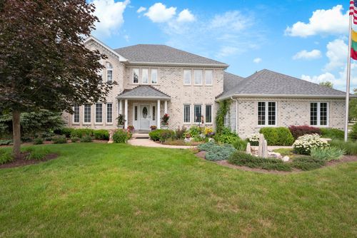 877 Elm St, Sugar Grove, IL, 60554-9299 | Card Image