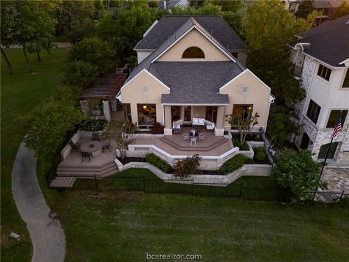 4776 Stonebriar Cir, College Station, TX, 77845-8987 | Card Image