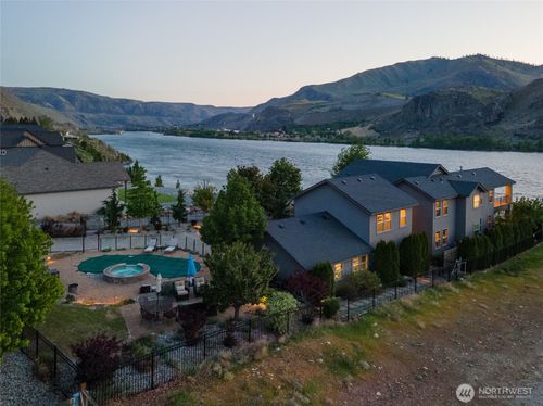 31 S Shore Dr, Orondo, WA, 98843-9803 | Card Image