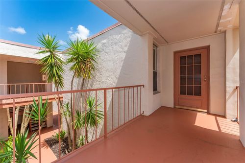 21-510 Orange Dr, ALTAMONTE SPRINGS, FL, 32701-5347 | Card Image