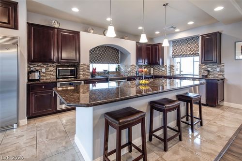 6377 Mount Palomar Ave, Las Vegas, NV, 89139-7203 | Card Image