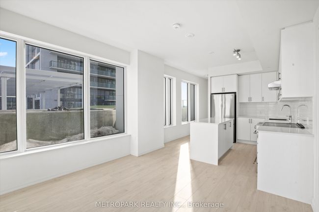 709 - 8960 Jane St, Condo with 2 bedrooms, 3 bathrooms and null parking in Concord ON | Image 11