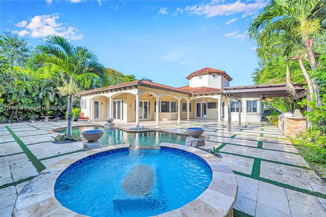 13400 Sw 83 Rd Ave, House other with 4 bedrooms, 6 bathrooms and null parking in Pinecrest FL | Image 32