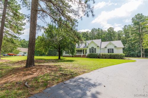 3009 Wilderness Dr, Sutherland, VA, 23885-8873 | Card Image