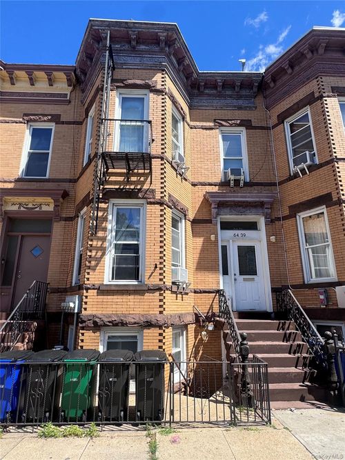 6439 74th Ave, Glendale, NY, 11385-6146 | Card Image