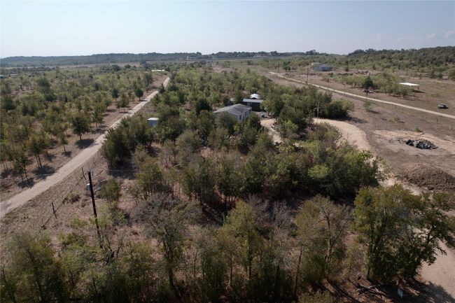 1567 Boggy Creek Rd, House other with 3 bedrooms, 2 bathrooms and 4 parking in Lockhart TX | Image 6