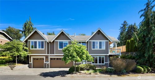 32a-2612 River Vista Lane, Mount Vernon, WA, 98273 | Card Image