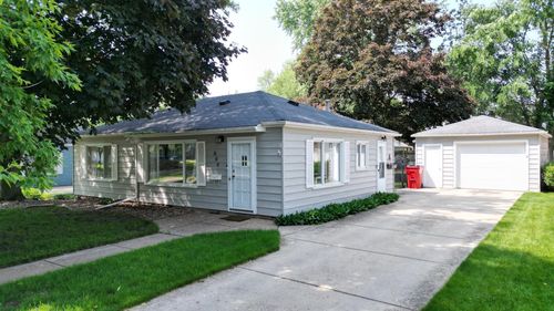 804 17th St Sw, Austin, MN, 55912-1643 | Card Image