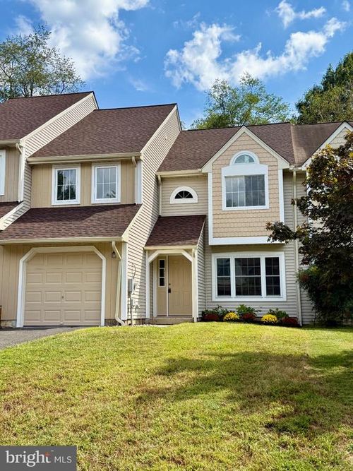 8778 Duveen Dr, Wyndmoor, PA, 19038-7462 | Card Image