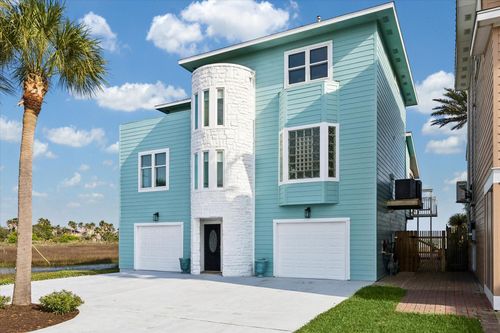 9303 Teichman Rd, Galveston, TX, 77554-9133 | Card Image