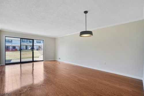 336 English Pl, Basking Ridge, NJ, 07920-2753 | Card Image