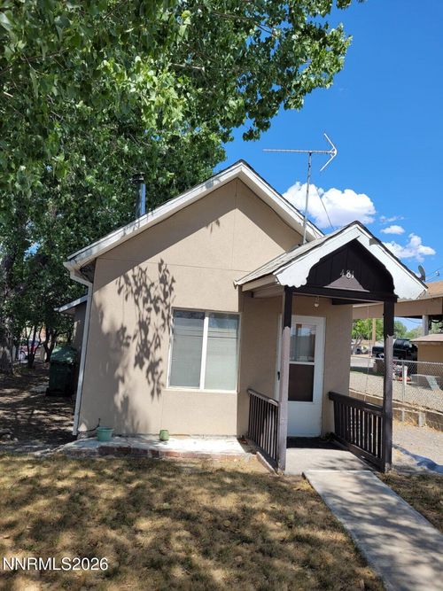 481 Hanson St, Winnemucca, NV, 89445-3609 | Card Image