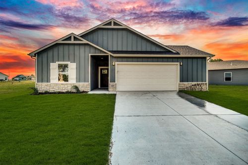 205 Lakeside Dr, Cheney, KS, 67025-9250 | Card Image