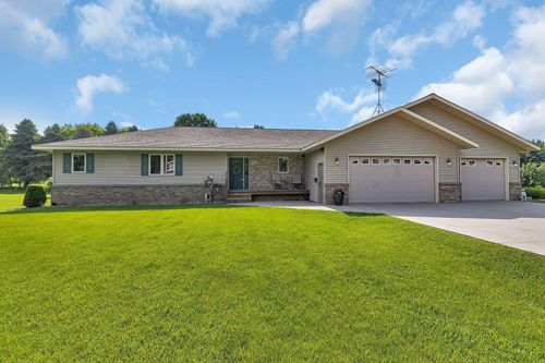 204 West St, Saint Martin, MN, 56376-7414 | Card Image