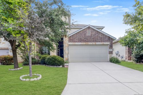 8715 Dove Oak Ln, San Antonio, TX, 78254-6247 | Card Image