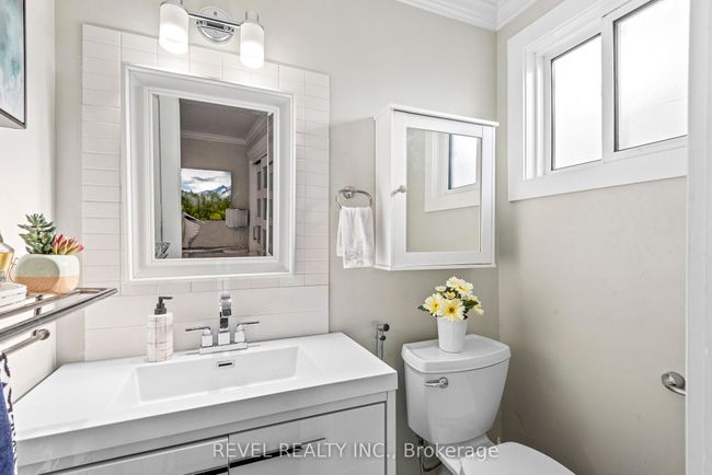 456 Crystal Beach Blvd, House other with 3 bedrooms, 2 bathrooms and 3 parking in Whitby ON | Image 13
