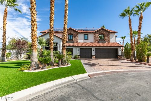 2200 Paseo Ct, Las Vegas, NV, 89117-2758 | Card Image