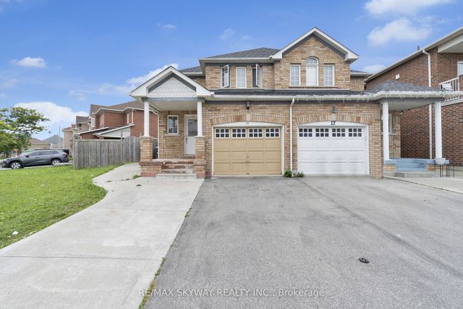 19 Rednor Dr, House attached with 4 bedrooms, 4 bathrooms and 4 parking in Brampton ON | Image 5