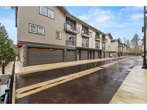 a-12043 Se High Creek Rd, Happy Valley, OR, 97086-4763 | Card Image