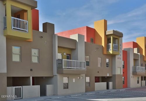 22-410 Thorn Ave, El Paso, TX, 79912-1339 | Card Image
