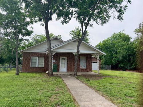 1215 Nw 1st Ave, Mineral Wells, TX, 76067-3707 | Card Image