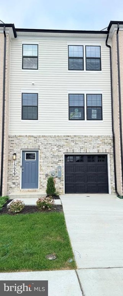 15039 Douglas Fir Ln, BRANDYWINE, MD, 20613-8087 | Card Image