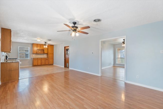 2417 Livenshire Dr, House other with 3 bedrooms, 2 bathrooms and null parking in Garland TX | Image 7