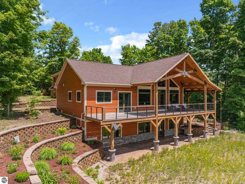 16624 Viaduct Rd, Copemish, MI, 49625-9723 | Card Image