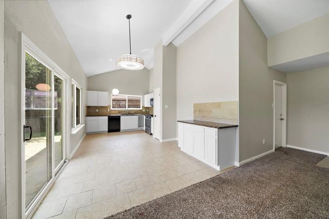 2803 N Brompton Drive, House other with 3 bedrooms, 2 bathrooms and 2 parking in Pearland TX | Image 6