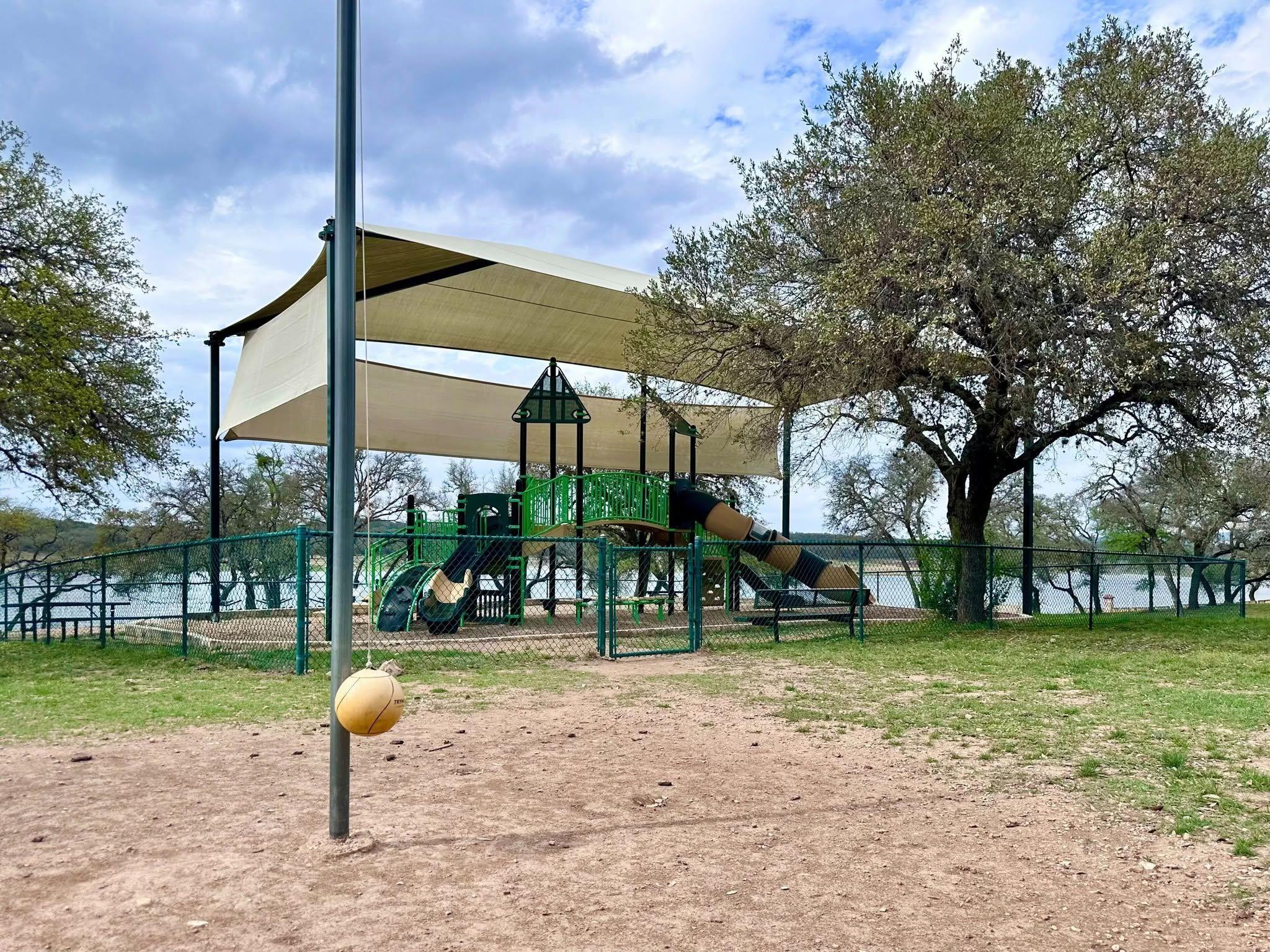 Land in Lago Vista 4