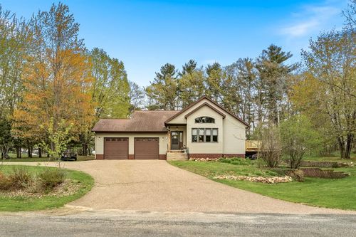 2418 Panorama Rd, Menomonie, WI, 54751-1111 | Card Image