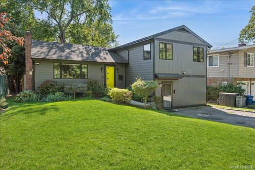 2 Cornwall Ln, Port Washington, NY, 11050-1345 | Card Image
