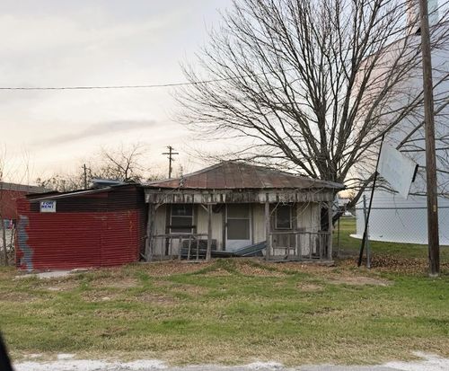 431 Sw Front St, Bartlett, TX, 76511-4498 | Card Image