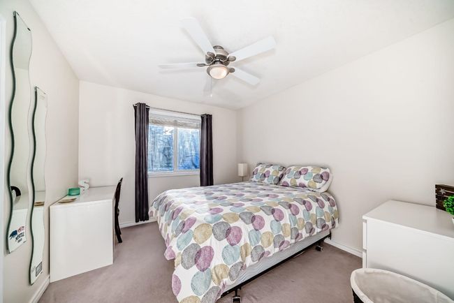 39 Bow Ridge Drive, House other with 3 bedrooms, 4 bathrooms and 2 parking in Cochrane AB | Image 28