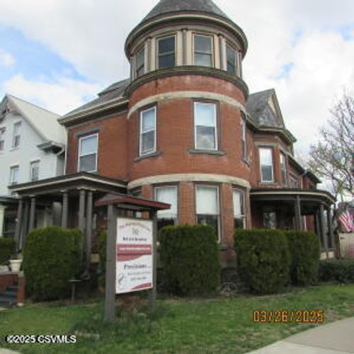 154-152154 Market St, Sunbury, PA, 17801-2142 | Card Image