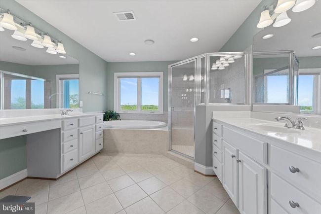 19070 Arroyo Ter, Townhouse with 4 bedrooms, 5 bathrooms and null parking in Lansdowne VA | Image 41