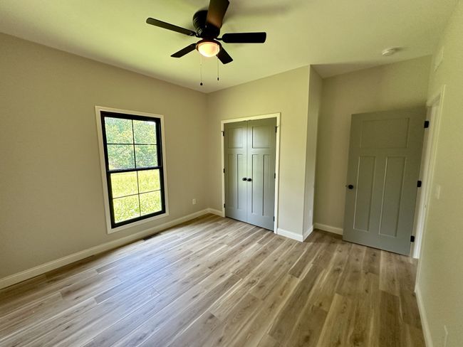 210 Forest Springs Rd, House other with 3 bedrooms, 2 bathrooms and null parking in Scottsville KY | Image 4