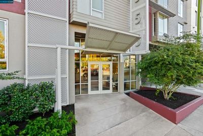 324 - Ygnacio Valley Rd, Condo with 1 bedrooms, 1 bathrooms and 1 parking in Walnut Creek CA | Image 2