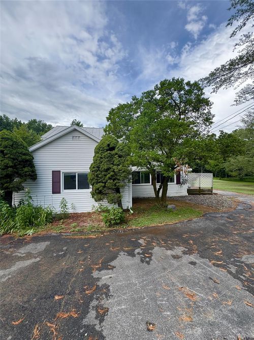 30 Schoonmaker Ln, Stone Ridge, NY, 12484-5829 | Card Image