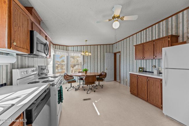 58 Canal Ct, House other with 3 bedrooms, 2 bathrooms and null parking in Chocowinity NC | Image 23