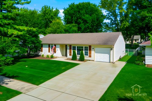 1825 Kaspar Ave, Arlington Heights, IL, 60004-3719 | Card Image