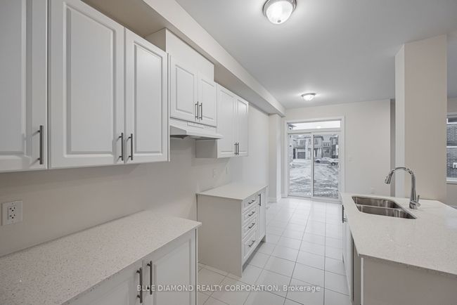 605 Bearberry Pl, House other with 4 bedrooms, 3 bathrooms and 1 parking in Milton ON | Image 17