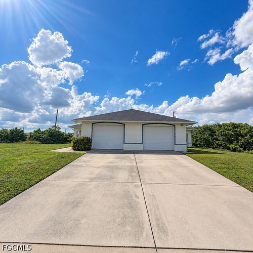 1214 Ne 8th Pl, Cape Coral, FL, 33909-1476 | Card Image