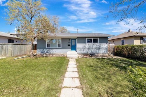 5104 54a St, Lloydminster, AB, T9V0S5 | Card Image