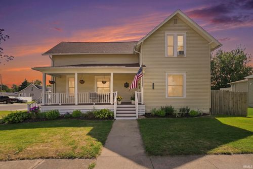 802 S Cedar St, Auburn, IN, 46706-2309 | Card Image