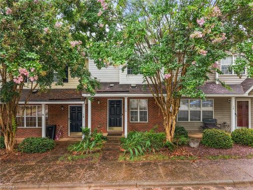 16 Raelans Cir, Greensboro, NC, 27407-6463 | Card Image