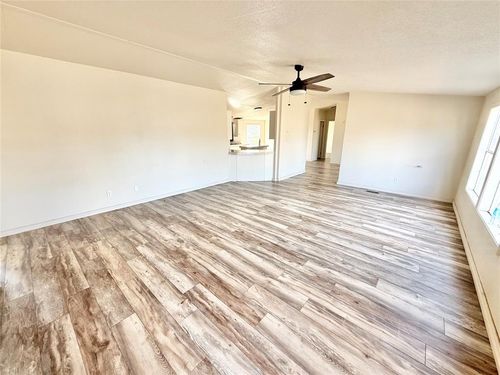 500 E 7th St, Blair, OK, 73526 | Card Image