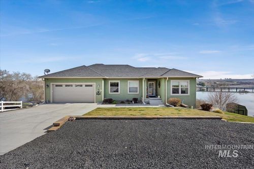 40 Bell Rapids Road, Hagerman, ID, 83332 | Card Image