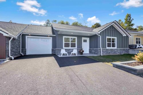 9 Lions Club Rd, Fox Point, NS, B0J1T0 | Card Image